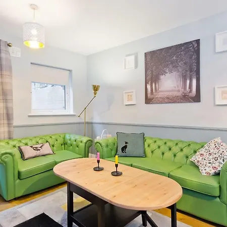 Holiday House At Heuston Station With Parking Сasa de vacaciones *