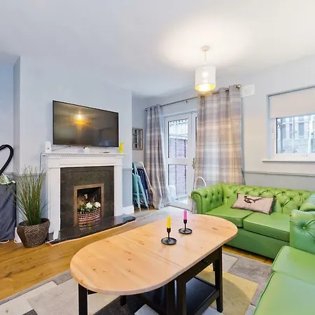 Сasa de vacaciones Holiday House At Heuston Station With Parking