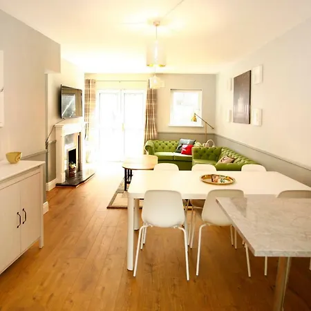 Сasa de vacaciones Holiday House At Heuston Station With Parking