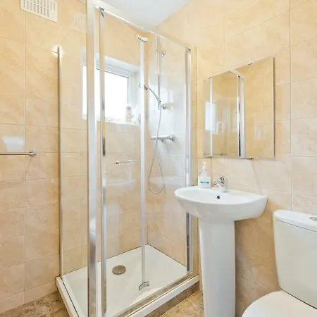 Holiday House At Heuston Station With Parking * Дублин